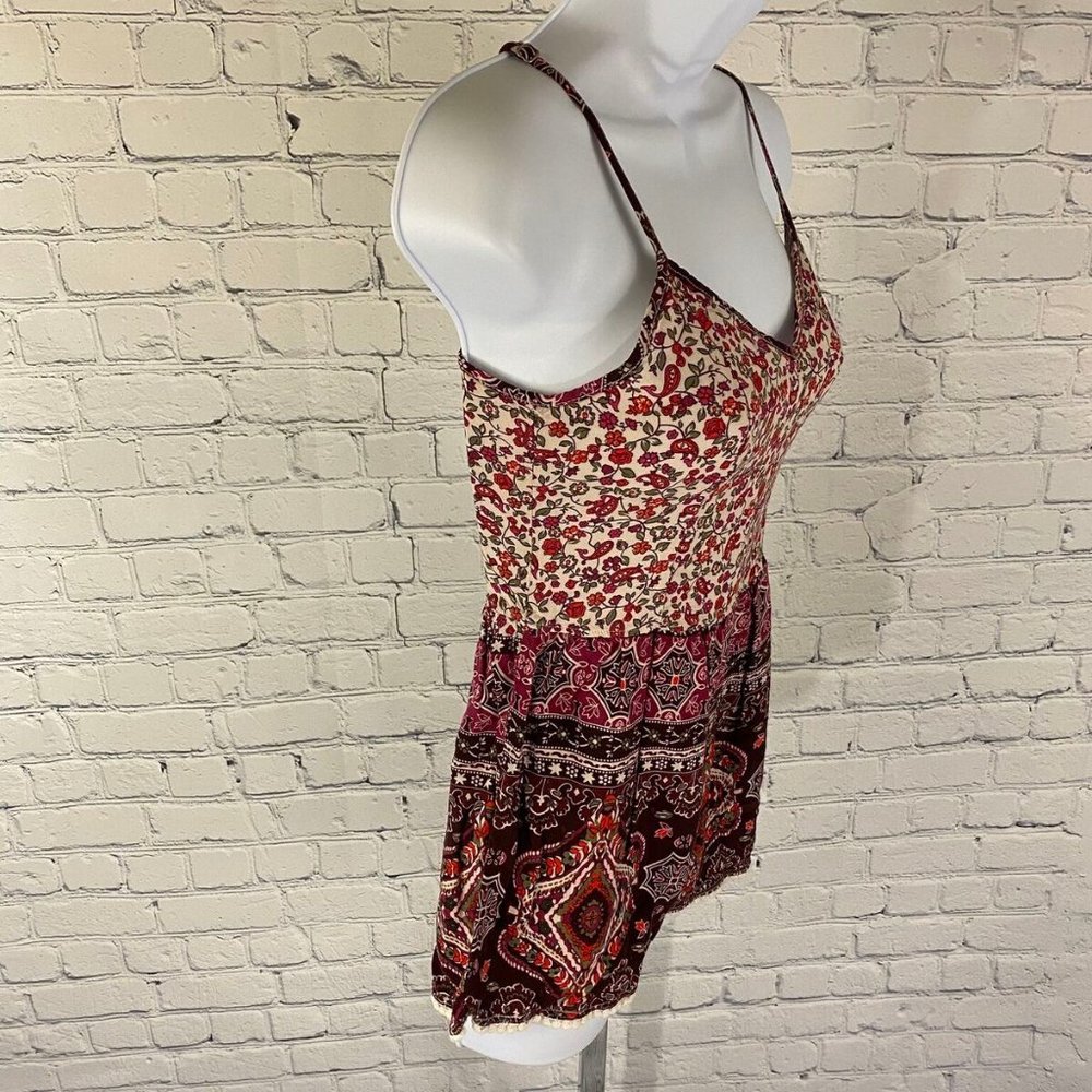 Hollister Paisley Pink Sleeveless Romper Side Zip - Picture 3 of 8